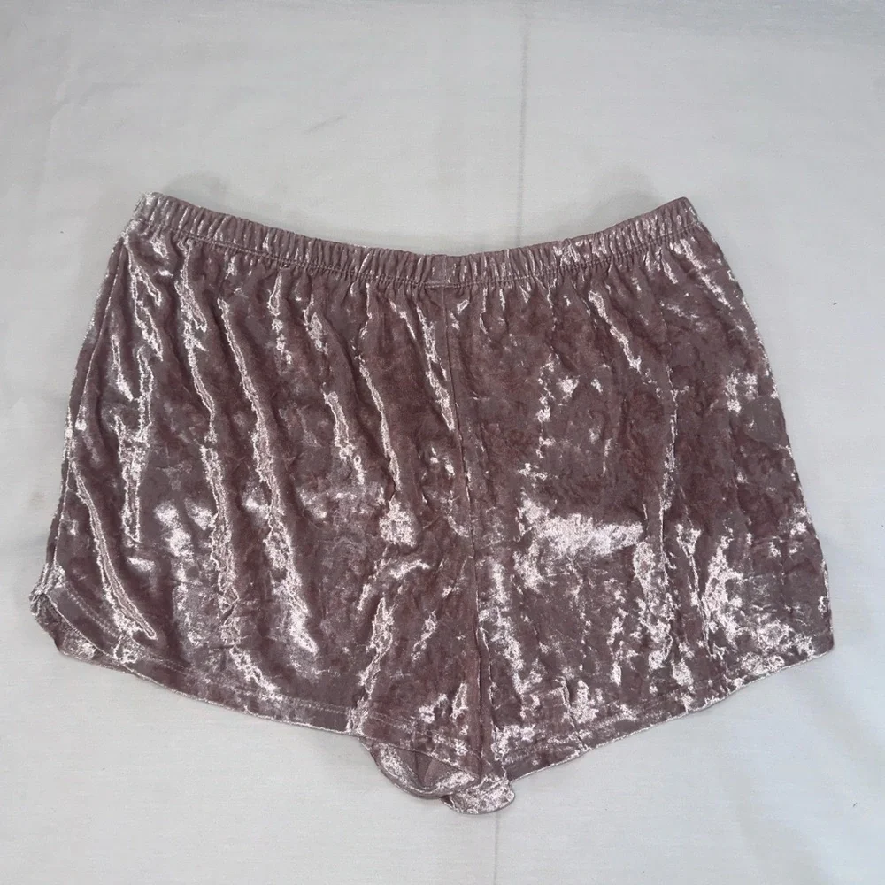 Danskin Dusty Pink Crushed Velvet Sleepwear Pajama Set Top and Shorts Size M